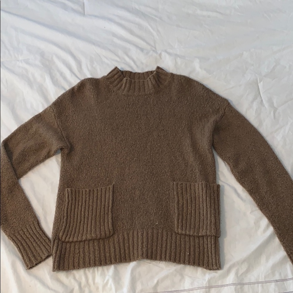 Brown Sweater with Pockets